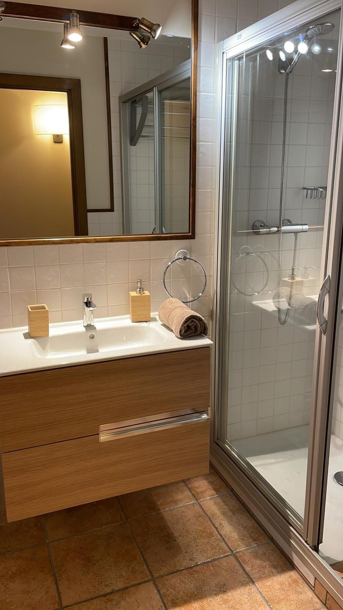 Apartamento Renovado Con Jardin Privado, Parking ,Wifi Y Piscina Osséja Dış mekan fotoğraf
